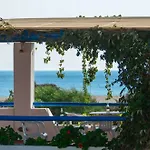 Skarmoutsos 3* Aliko Beach