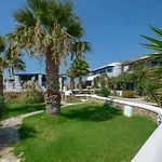 Skarmoutsos Gæstehus Aliko Beach