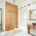 Skarmoutsos Pensionat Aliko Beach