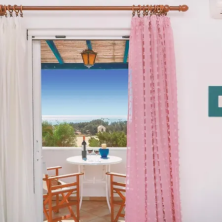 Skarmoutsos Plage d'Aliko