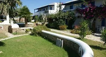 Skarmoutsos 招待所 3*